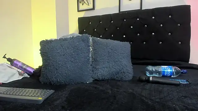 FelinaJohnson webcam