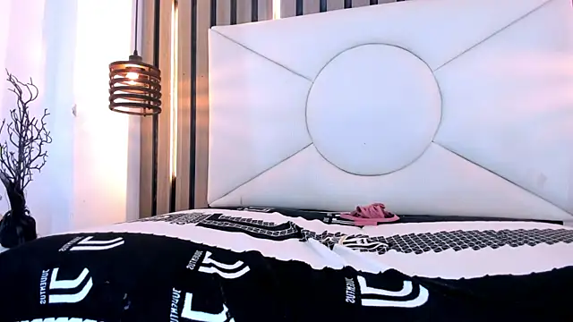 Natzuki_1 webcam