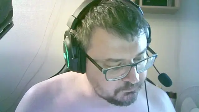 SirAbuser webcam