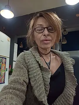 FrozenWaffle Live Webcam on Stripchat