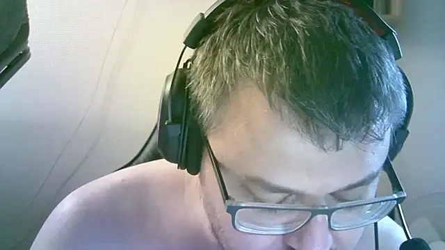 SirAbuser webcam