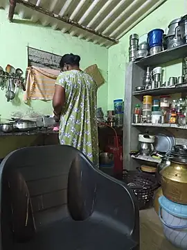 Tamilselviroja- webcam