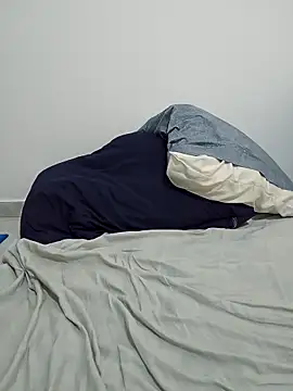 brzl21 live cam on StripChat