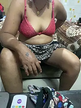 Meera_xxx webcam