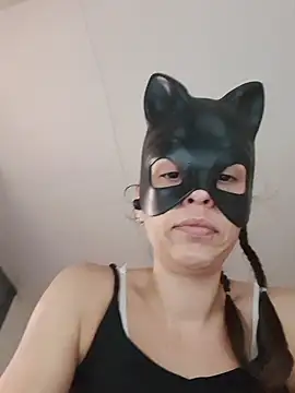 SweetSun69 live cam on StripChat