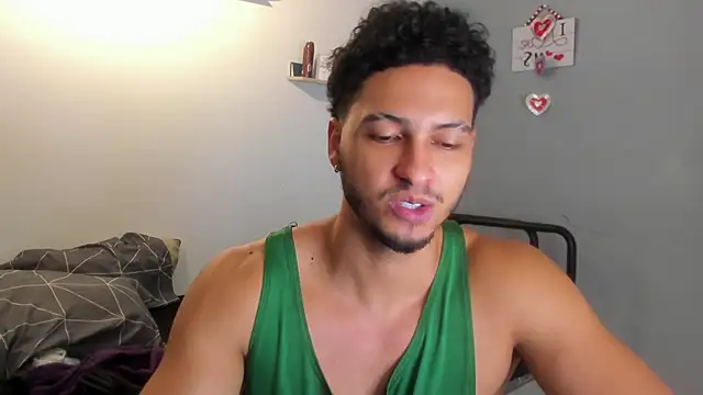 Kris_Khalifa69 webcam