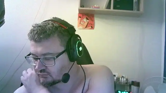 SirAbuser webcam