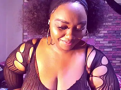 BustySavita webcam