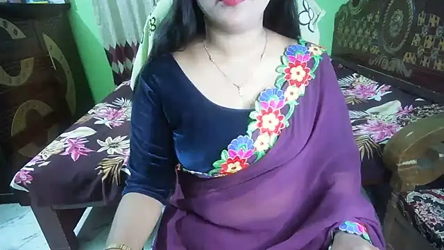 BengaliQueenStar webcam