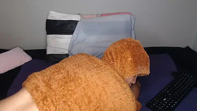 liztaylor webcam