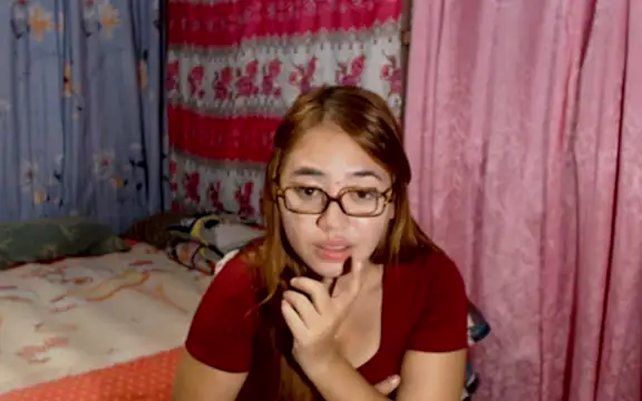 onlymaes_19 webcam