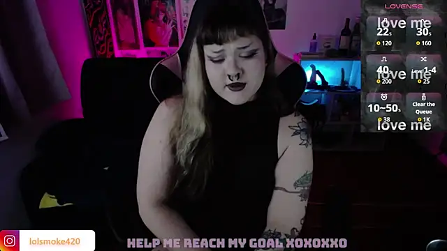 Bdsm_and_fries webcam