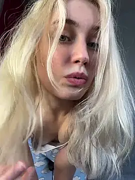 lovelymiu (Ask my age) - Slap my big ass x6