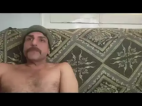 brunoalphabr (Ask my age) - dar uma leitada gostosa pra essas novinh