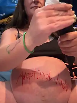 Mini_And_The_Bear live cam on StripChat