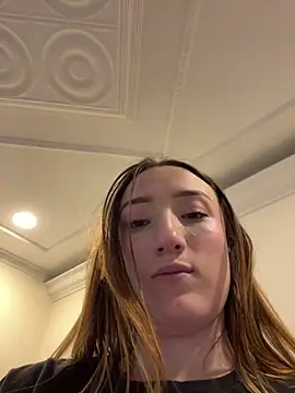 Valery_Salmons webcam