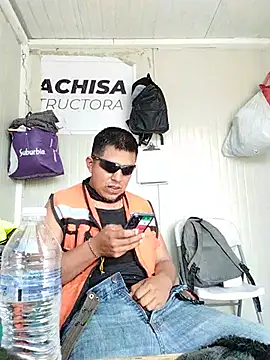 Hdheueiieirjr webcam
