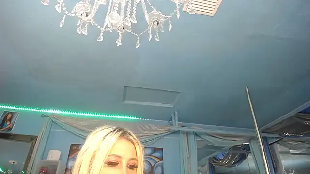 ADRIANNA_FOX webcam