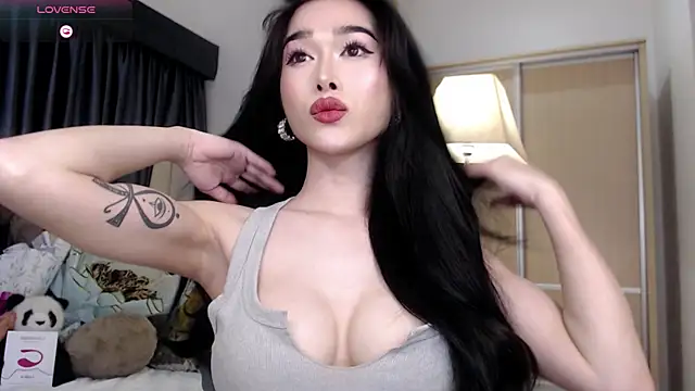 KeenMazikeen69 webcam