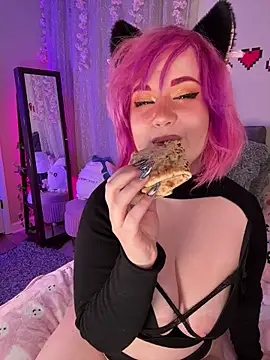 Angel-Lewd-Cake webcam