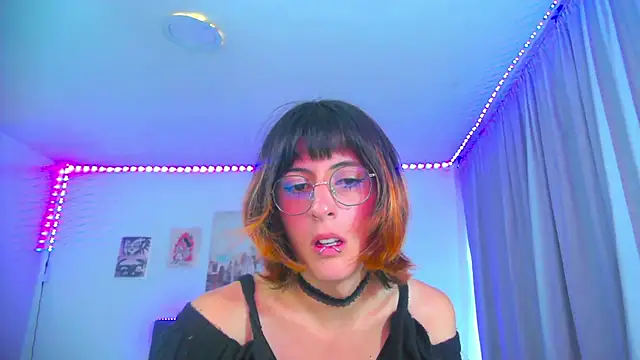 goth_minerva webcam
