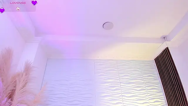 AylinLove webcam