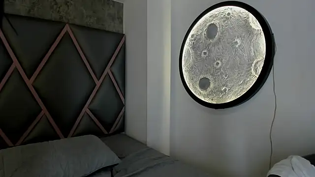 Luna__02 webcam