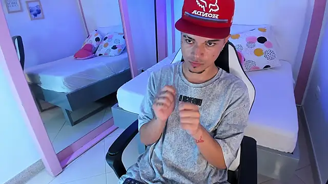 Briian__ webcam