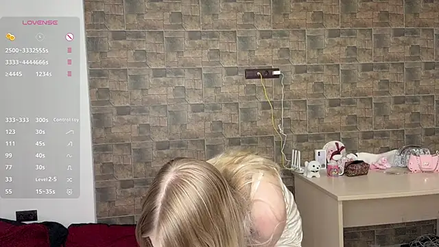 AliceGorley webcam