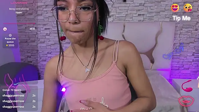 Yenn_tay webcam