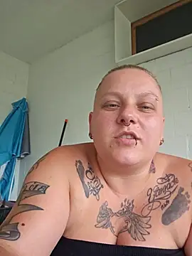 Lady_Peggi webcam
