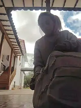 Angeel_white25 webcam