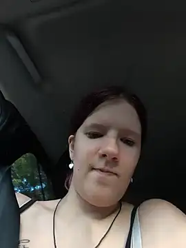 HornyCatXO webcam
