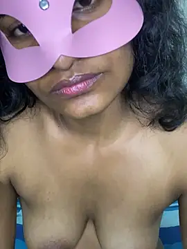 Nurvi_sharavya webcam