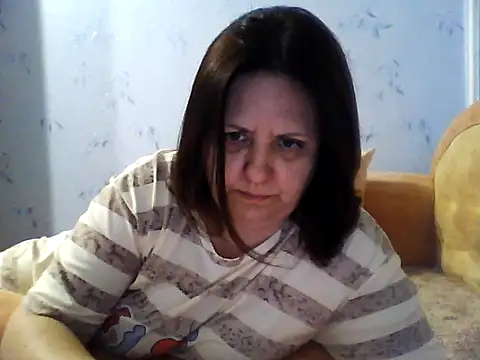 LockyCharm111 webcam