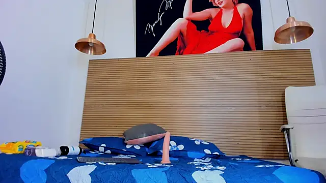 sara_sm1th_ webcam