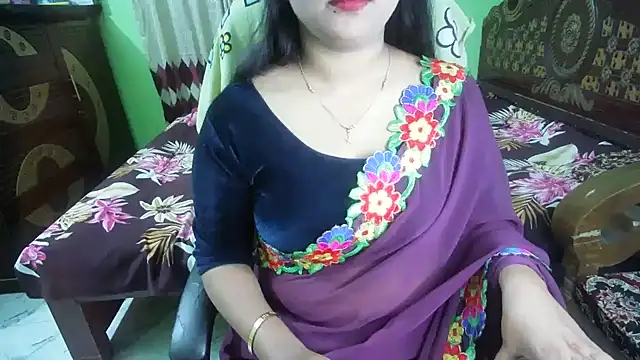 BengaliQueenStar webcam