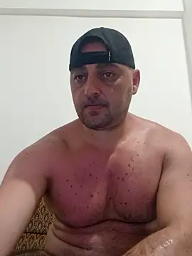 Mirkoxxx@xh live cam on StripChat