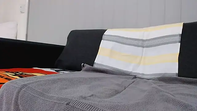 lilchristian@xh webcam