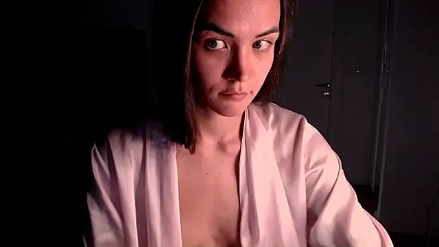 EvelynGG webcam