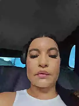 Pretty_Julieta webcam