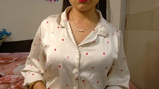 Sneha_18Years webcam