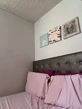 Ashleyroberst webcam