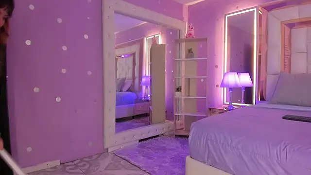 Goldentemptation_ webcam