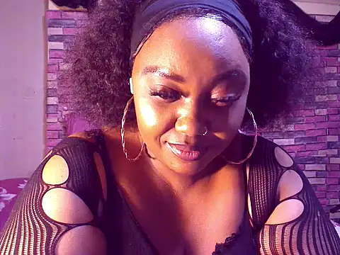 BustySavita webcam