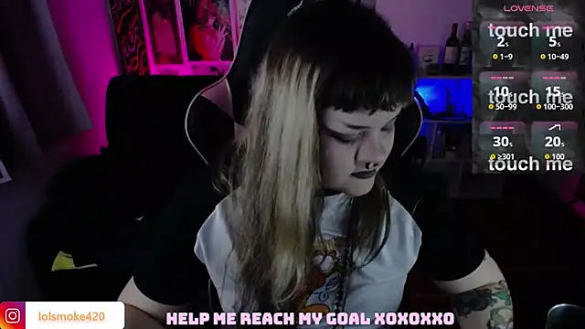 Bdsm_and_fries webcam