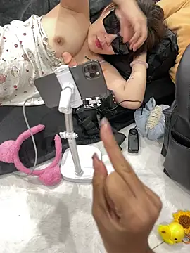 __BabyShowPublic__ webcam