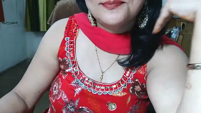 Cute_Mahi22 webcam