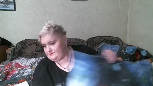 Lana555 live cam on StripChat