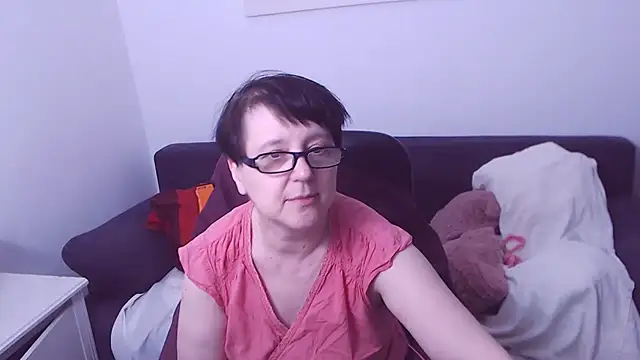 ChristaRose live cam on StripChat